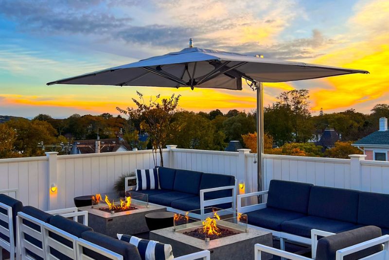 Rooftop deck at the Menhaden
