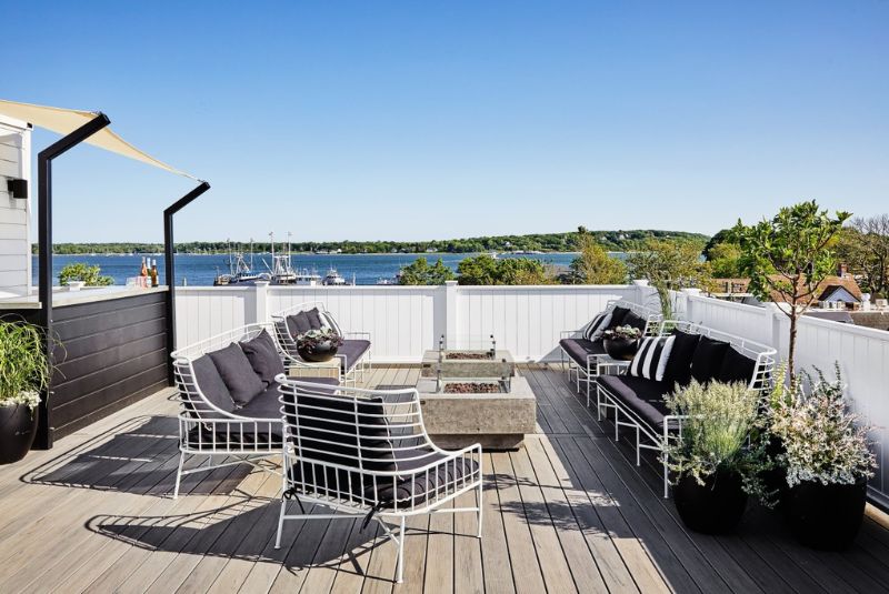 Rooftop deck at the Menhaden