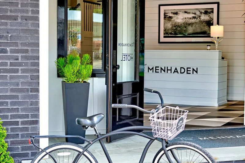 Menhaden entrance with a bike outside